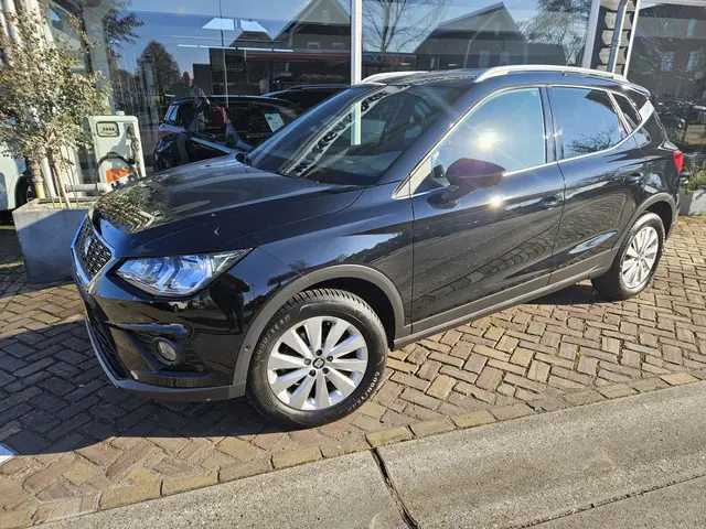 SEAT Arona 1.0 TSI Xcellence,camera,carplay 2018 Benzine 3