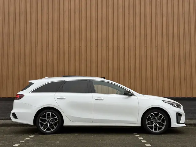 Kia Ceed Sportswagon 1.0 T-GDi GT-Line 2019 Benzine 4