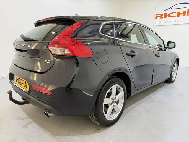 Volvo V40 V-40 1.6 T2 Momentum Navi 2014 Benzine 6