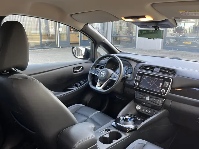 Nissan Leaf Tekna 40 kWh 2022 Elektrisch 70