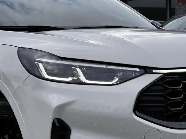 Ford Kuga 2.5 PHEV Sound Edition 2025 Hybride Benzine 46