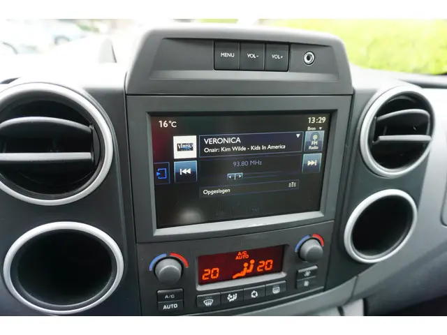 Peugeot Partner Tepee 1.2 PureTech Active 2016 Benzine 13