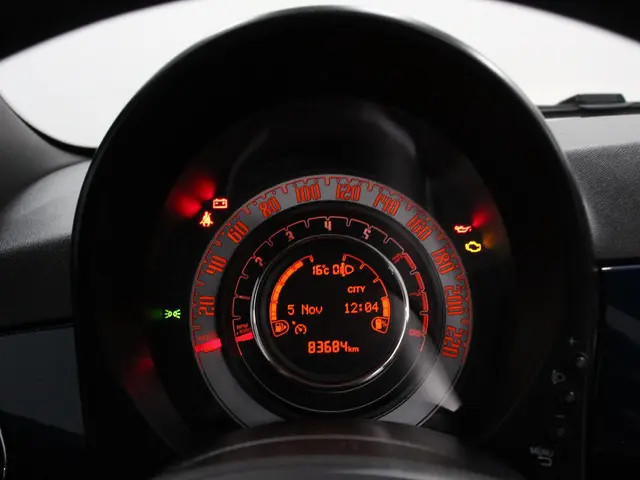 Fiat 500C 1.0 Hybrid Lounge Plus 2021 Benzine 14