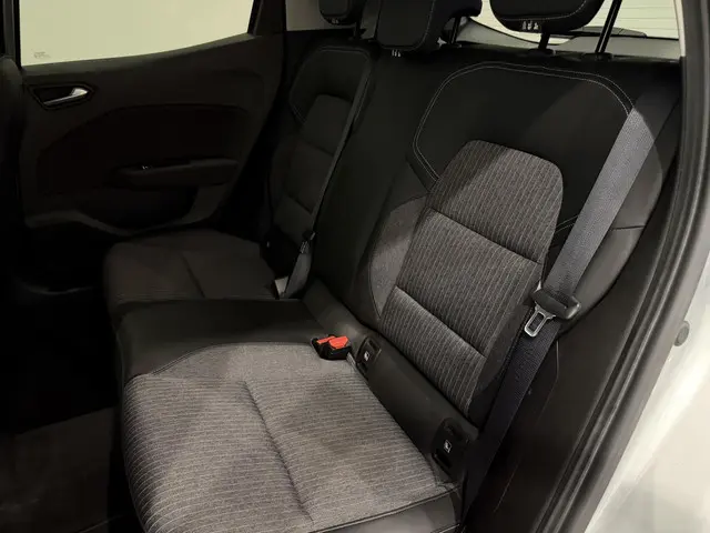 Renault Clio 1.0 TCe 100 Intens 2020 Benzine 8