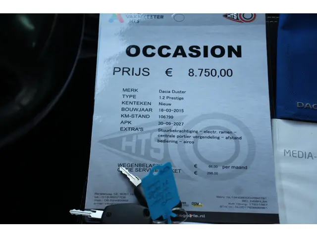 Dacia Duster 1.2 TCe 4x2 Lauréate 2015 Benzine 23