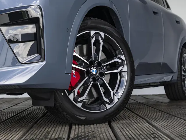 BMW iX2 eDrive20 2026 Elektrisch 16