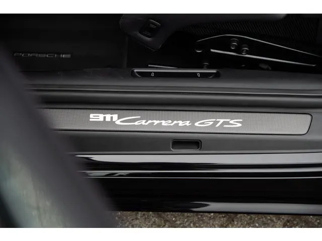 Porsche 911 3.0 Carrera GTS 2022 Benzine 49