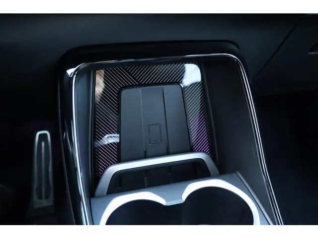 BMW X1 xDrive30e 2023 Hybride Benzine 37