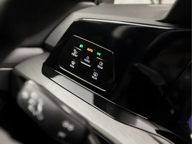 Volkswagen Golf 1.5 TSI Sport 2020 Benzine 23