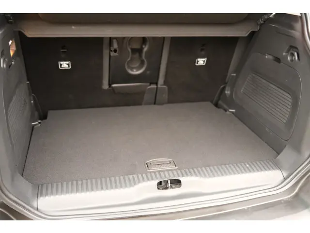 Citroën C3 Aircross PT 110 Shine 2018 Benzine 20