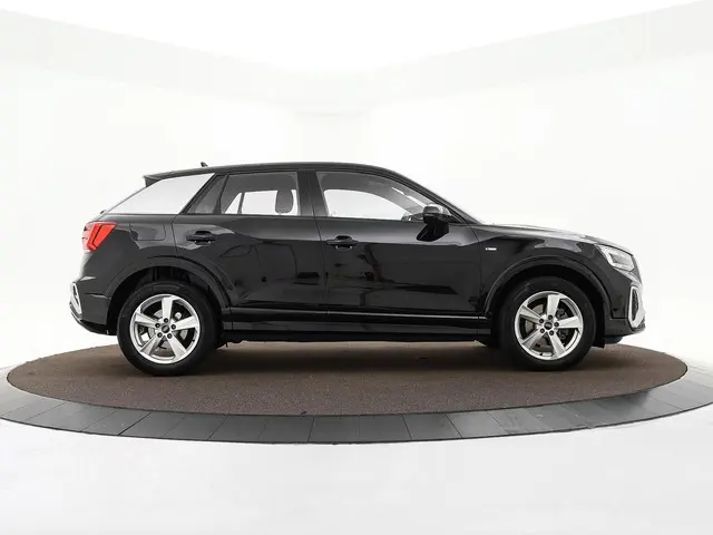 Audi Q2 35 TFSI 150pk S-tronic S Edition 2023 Benzine 21