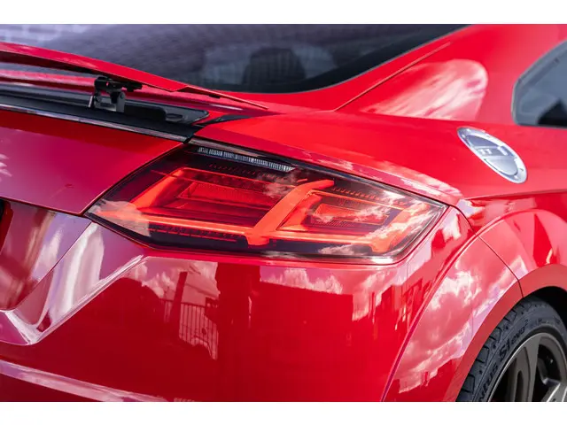 Audi TT 2.0 TFSI 2015 Benzine 15