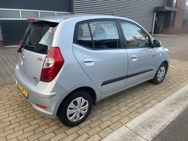 Hyundai i10 1.0 i-Drive Cool, Airco, 2014 Benzine 5