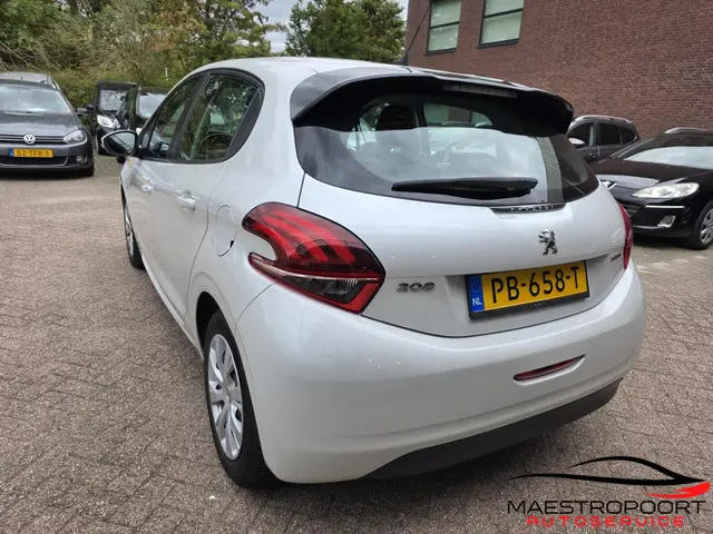 Peugeot 208 1.2 PureTech Active 2017 Benzine 5