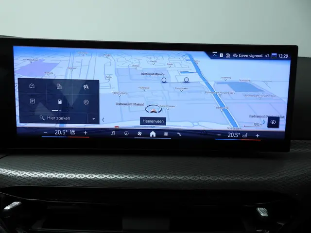 BMW 3 Serie Touring 330e 2025 Hybride Benzine 25