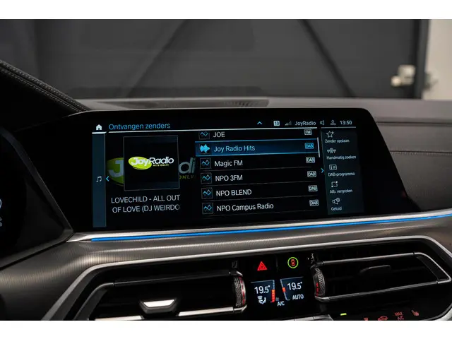 BMW X5 xDrive45e High Executive 2021 Hybride Benzine 44