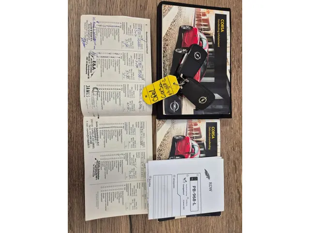 Opel Corsa 1.4 Edition Airco Cruise, NAP 2017 Benzine 28