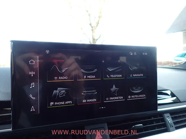 Audi A4 Avant 35TFSI S-LINE 2020 Hybride Benzine 21