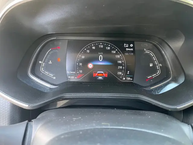 Renault Clio 1.0 TCe Intens 2020 Benzine 10