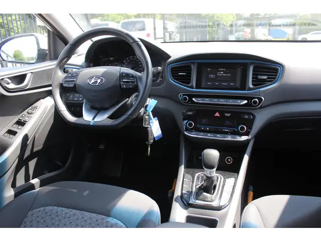 Hyundai IONIQ 1.6 GDi PHEV i-Motion 2019 Hybride Benzine 6