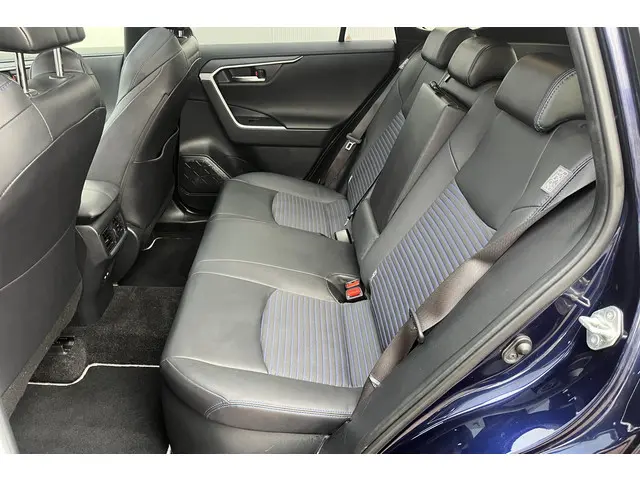 Toyota RAV4 2.5 Hybrid AWD Bi-Tone 2023 Hybride Benzine 8