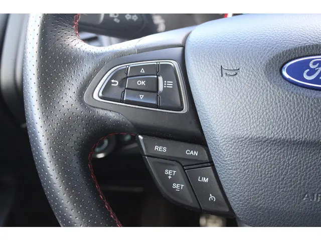 Ford EcoSport 1.0 EcoBoost ST-Line Black 2018 Benzine 22