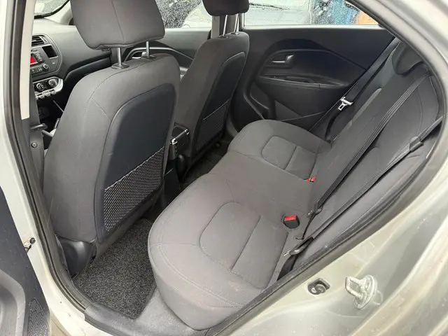 Kia Rio 1.2 CVVT Comfort Pack, APK 08/26 2013 Benzine 11