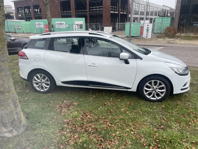 Renault Clio Estate 0.9 TCe Intens 2017 Benzine 7