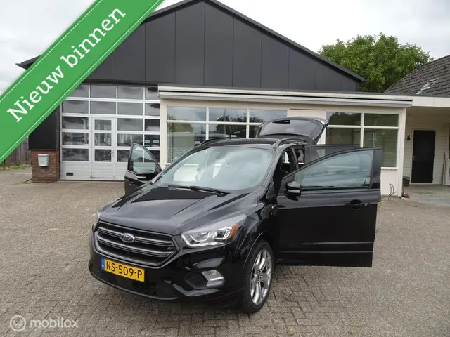 Ford Kuga 1.5 EcoBoost ST Line 2017 Benzine 24