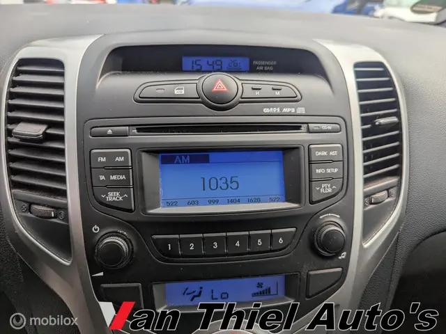Hyundai ix20 1.4i Go! 2015 Benzine 24