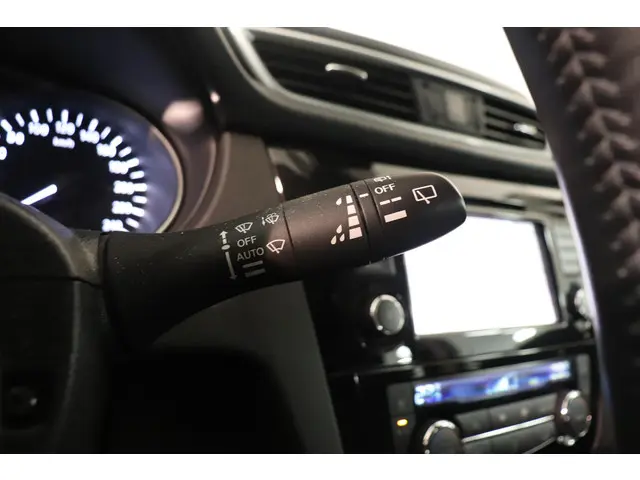 Nissan QASHQAI 1.3 DIG-T N-Connecta 2019 Benzine 32