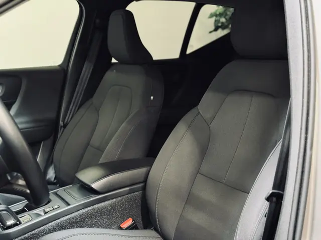 Volvo XC40 1.5 T2 Inscription Expr. Aut. 2021 Benzine 4