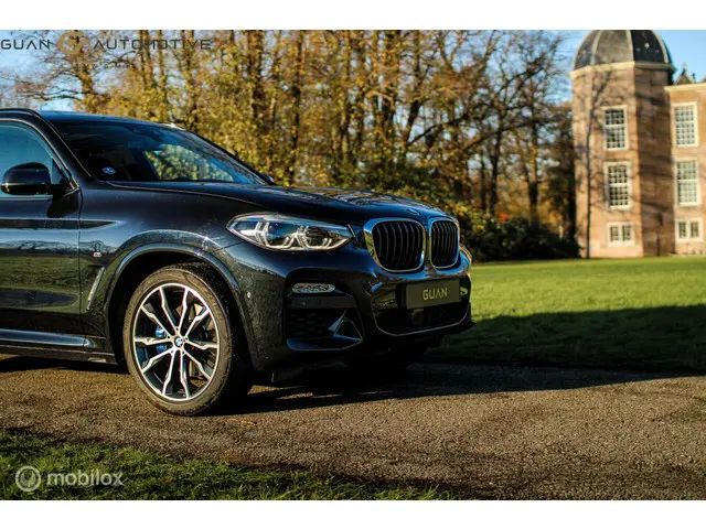 BMW X3 xDrive20i High Executive | BOM VOL !! | 2018 Benzine 23