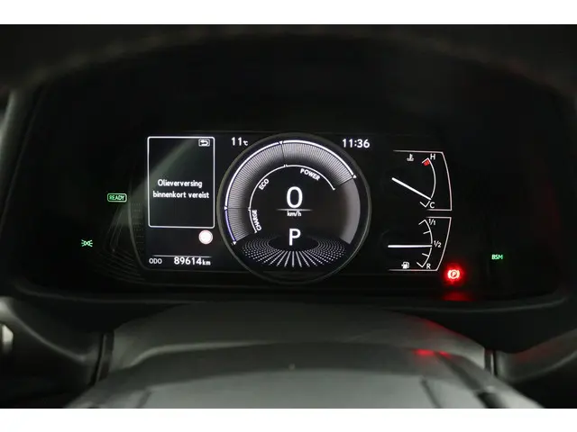 Lexus UX 250h Preference Line 2022 Hybride Benzine 6