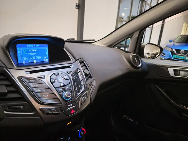 Ford Fiesta 1.0 Style 2015 Benzine 18