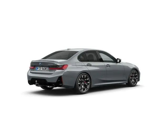 BMW 3 Serie Sedan 330e 2025 Hybride Benzine 2
