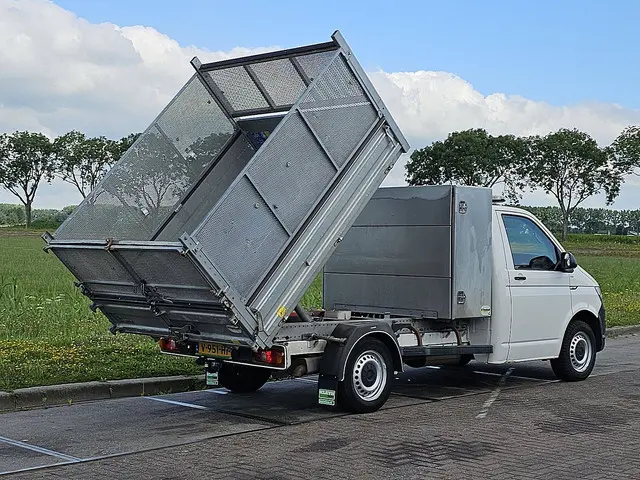 Volkswagen Transporter 2.0 TDI 2017 Diesel 3
