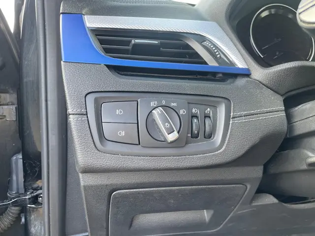 BMW X1 xDrive25e eDrive Edition 2021 Hybride Benzine 10