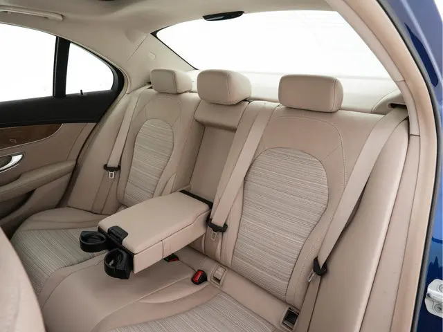 Mercedes-Benz C-Klasse 180 Ambition 2016 Benzine 25