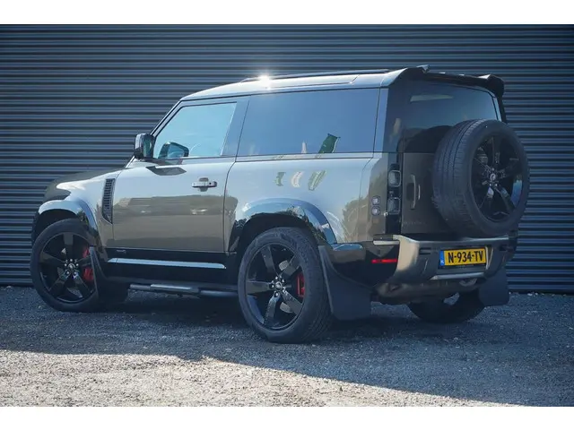 Land Rover Defender 90 3.0 P400 90 X 2021 Benzine 14
