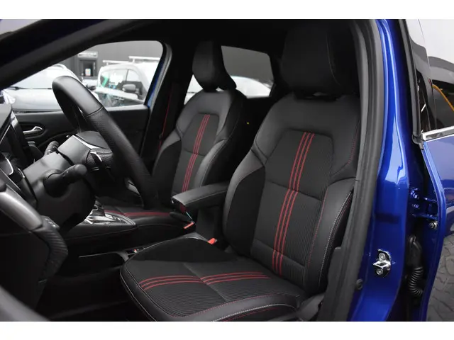 Renault Captur Mild Hybrid 160 PK R.S. Line 2022 Benzine 12