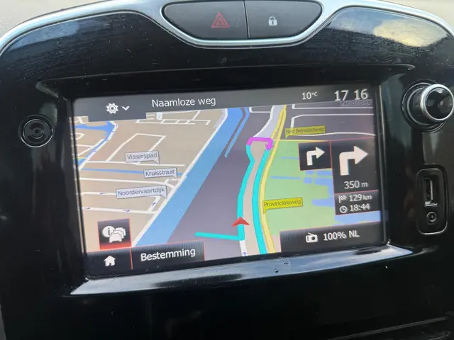 Renault Clio 0.9 TCe Dynamique 2016 Benzine 13