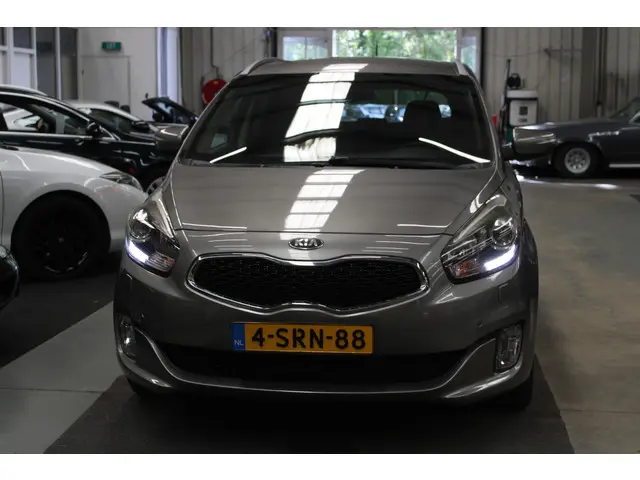 Kia Carens 1.6 GDi Premium Pack 2013 Benzine 5