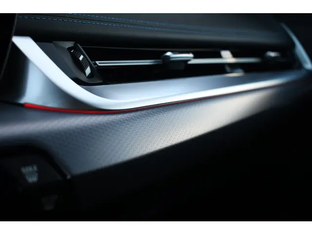 BMW X1 xDrive25e M-Sport 2024 Hybride Benzine 56