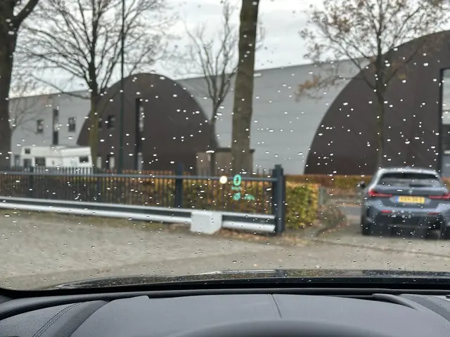 BYD SEAL U 1.5 DM-i FWD Boost 2025 Hybride Benzine 21