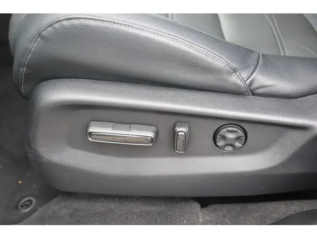 Honda CR-V 1.5 AWD Executive 2018 Benzine 26