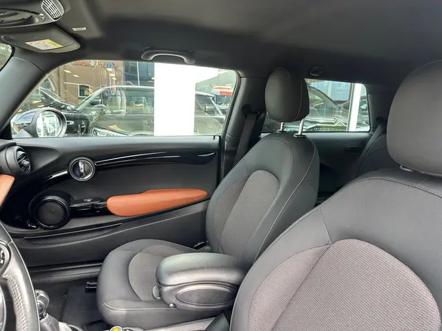 MINI One Mini 1.5 Pepper 2018 Benzine 13