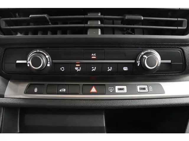 Peugeot e-Expert EV L2 75 kWh 2025 Elektrisch 20