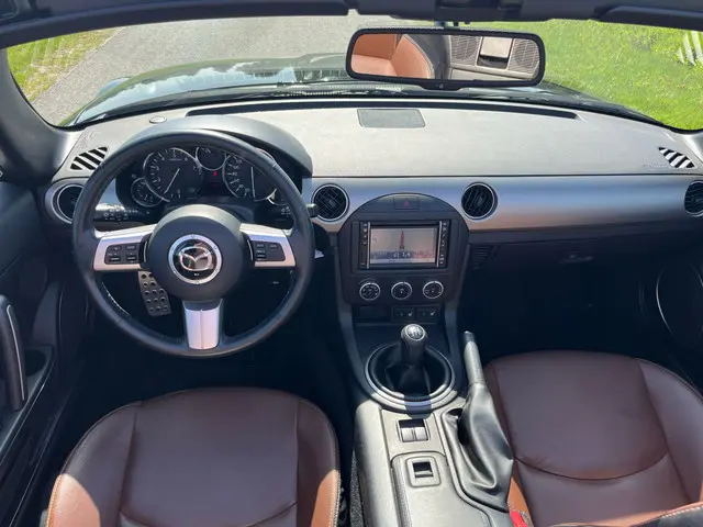 Mazda MX-5 1.8 Hanabi 2014 Benzine 9