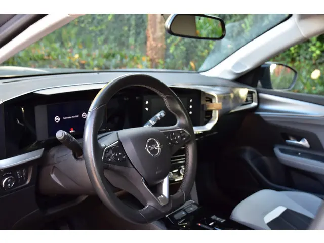 Opel Mokka-e Elegance 50-kWh 11kw bl. 2021 Elektrisch 6
